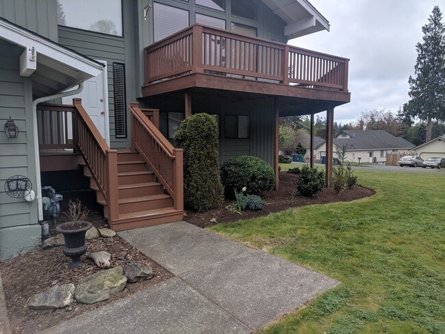 4213 Tyler Way in Anacortes, WA - Building Photo - Building Photo