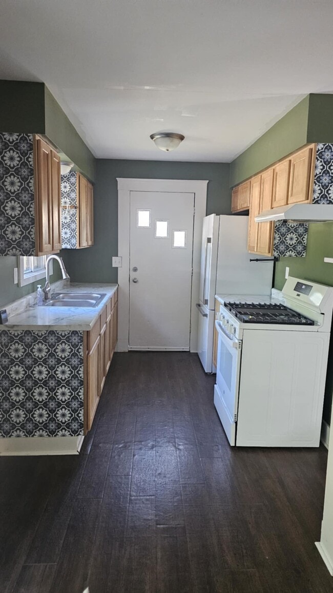2525 McKee Ave SW, Unit 1