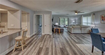 85 Golfview Dr in Homosassa, FL - Building Photo - Building Photo