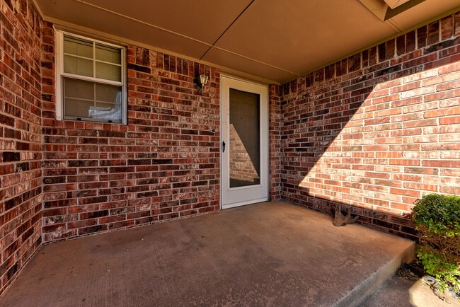 1904 Pendleton Dr in Norman, OK - Building Photo - Building Photo