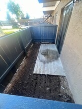 1351 Dustin Dr, Unit 3 in Yuba City, CA - Foto de edificio - Building Photo