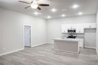 2702 Baron Ave in Abilene, TX - Building Photo - Building Photo