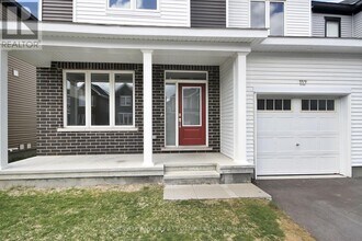 117 Rugosa St in Ottawa, ON - Building Photo - Building Photo