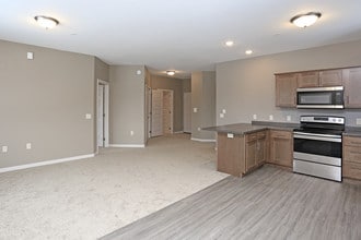 Granite Landing in Cold Spring, MN - Foto de edificio - Interior Photo