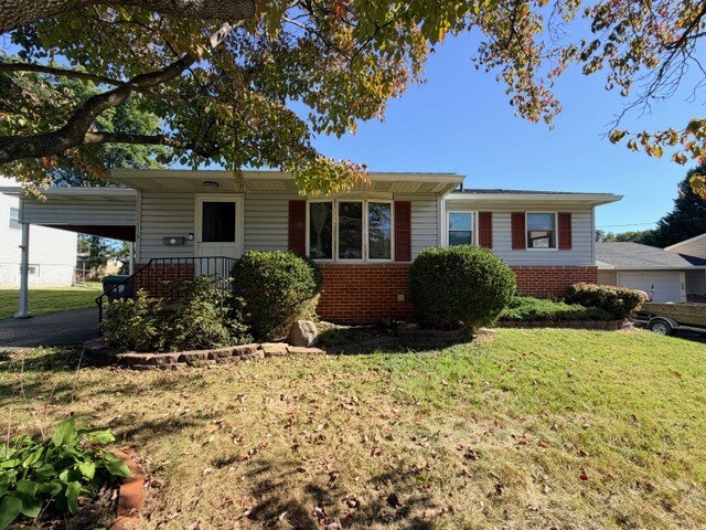 115 Longview Dr in Newark, DE - Building Photo