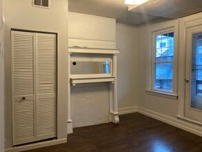 406 Grace St, Unit 2nd Floor in Pittsburgh, PA - Foto de edificio - Building Photo