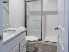 33 Covington St, Unit 3 in Boston, MA - Foto de edificio - Building Photo