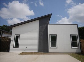 7350 Cayton St in Houston, TX - Building Photo