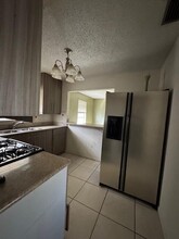 2001 Beautiful Ave in West Palm Beach, FL - Building Photo - Building Photo