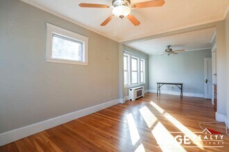36 Tremont St, Unit 3 in Boston, MA - Foto de edificio - Building Photo