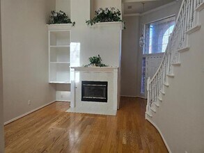 5940 Rosebud Dr in Dallas, TX - Building Photo - Building Photo