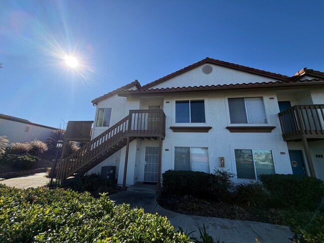 property at 870 S Rancho Santa Fe Rd