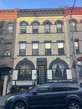 253 Stanhope St in Brooklyn, NY - Building Photo - Building Photo