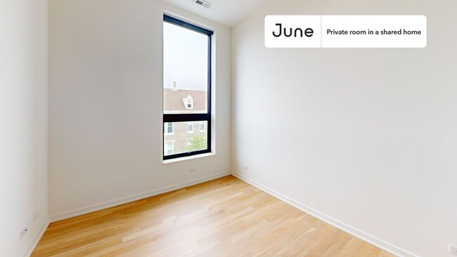 property at 2122 S Hoyne Ave