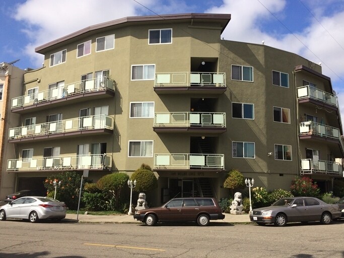 Melba Lake Apartments in Oakland, CA - Foto de edificio