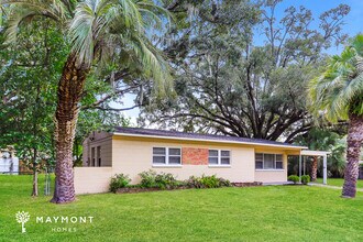 6049 Cedar Hills Blvd in Jacksonville, FL - Building Photo - Building Photo