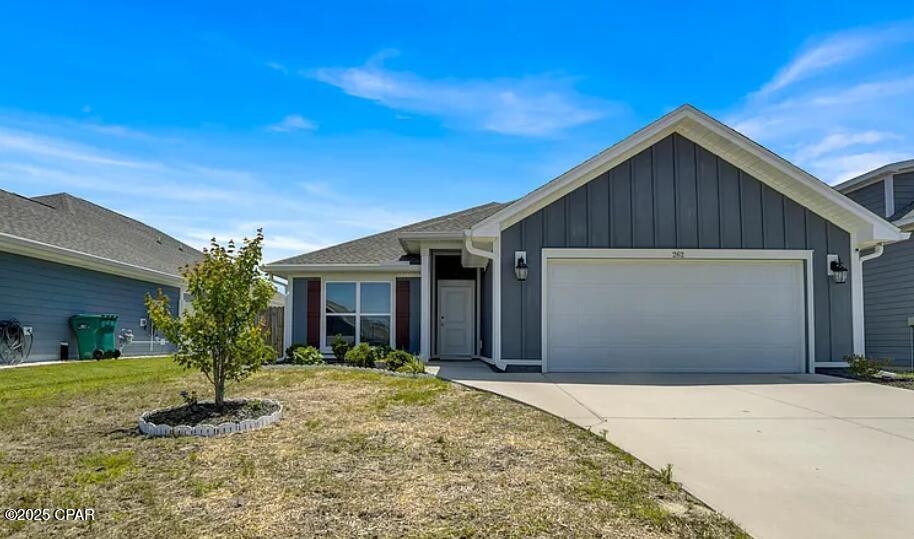 262 Bayou Bend Ln in Callaway, FL - Building Photo