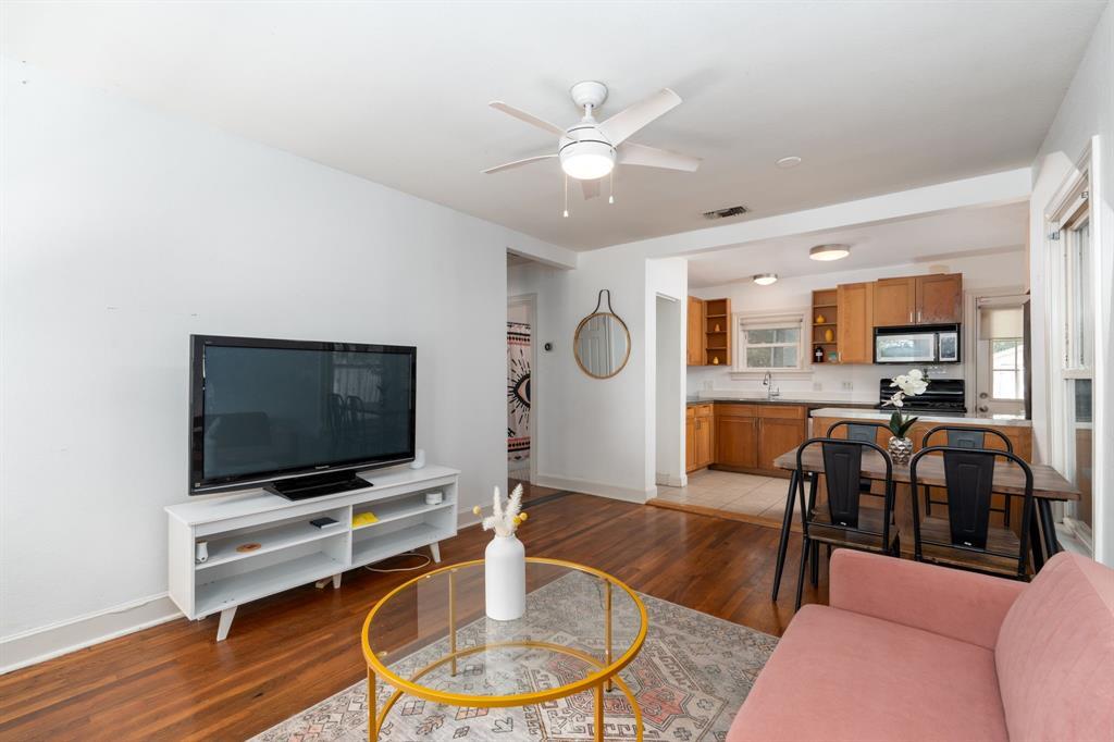 746 Springdale Rd in Austin, TX - Building Photo