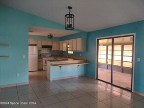 726 John Adams Ln in Melbourne, FL - Building Photo - Building Photo