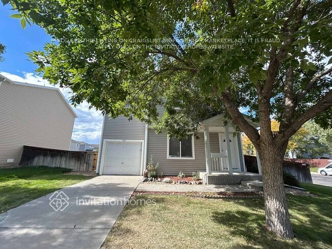 property at 1205 Bluebird St