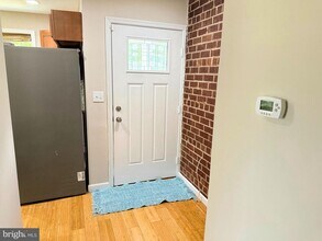 702 56th Pl NE in Washington, DC - Building Photo - Building Photo