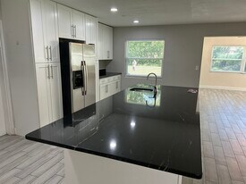 108 Frances Dr in Altamonte Springs, FL - Building Photo