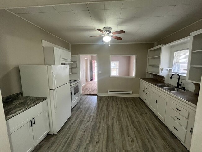 2223 N Ramsey Ave in Springfield, MO - Building Photo - Building Photo