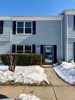 4013 Parkwood Ct in Brentwood, MD - Building Photo