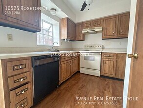 10525 Roseton Ct in St. Louis, MO - Building Photo - Building Photo