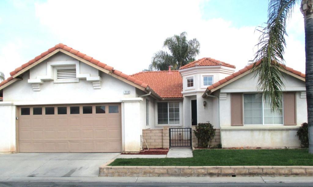 718 Bermuda Dr in Hemet, CA - Building Photo