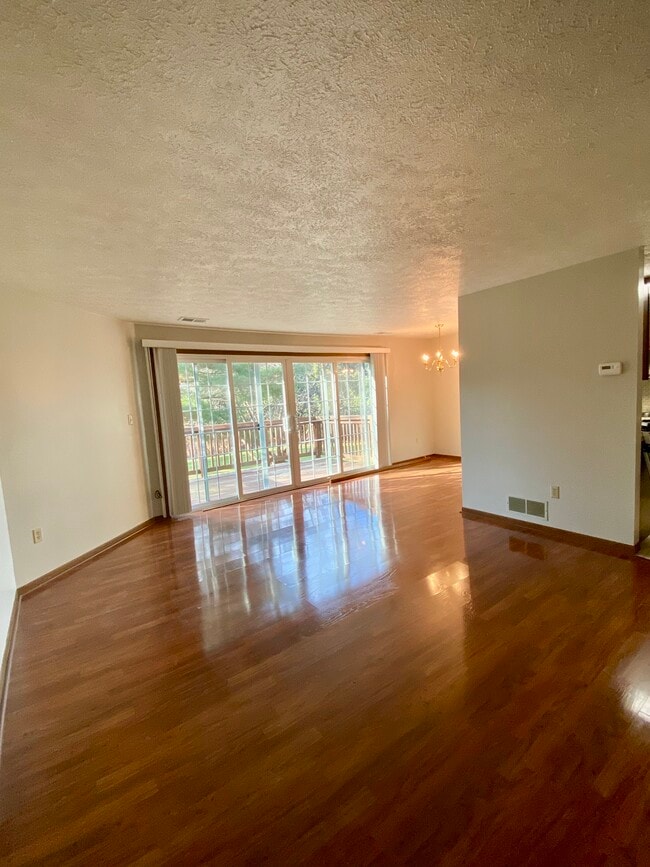 30 Monmouth Dr in Cranberry Township, PA - Building Photo - Building Photo