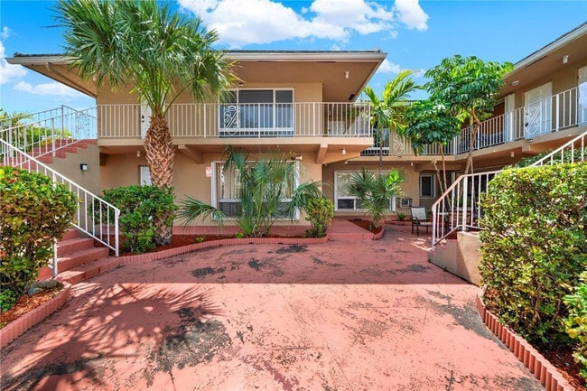 property at 2864 NE 32nd St