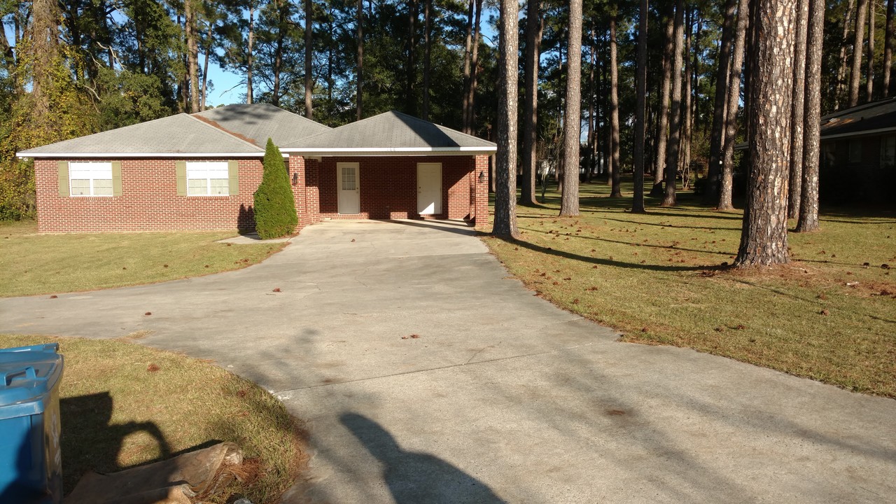 188 Johnson St, Unit 23 in Lyons, GA - Foto de edificio