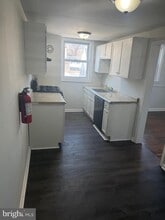 304 High St in Sharon Hill, PA - Building Photo - Building Photo