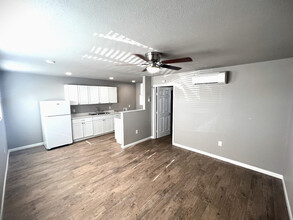 1201 36th St in Lubbock, TX - Foto de edificio - Building Photo