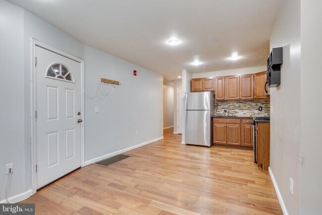 property at 662 N 13th St