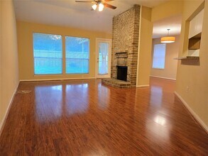 3106 Timber View Ct in Sugar Land, TX - Building Photo - Building Photo
