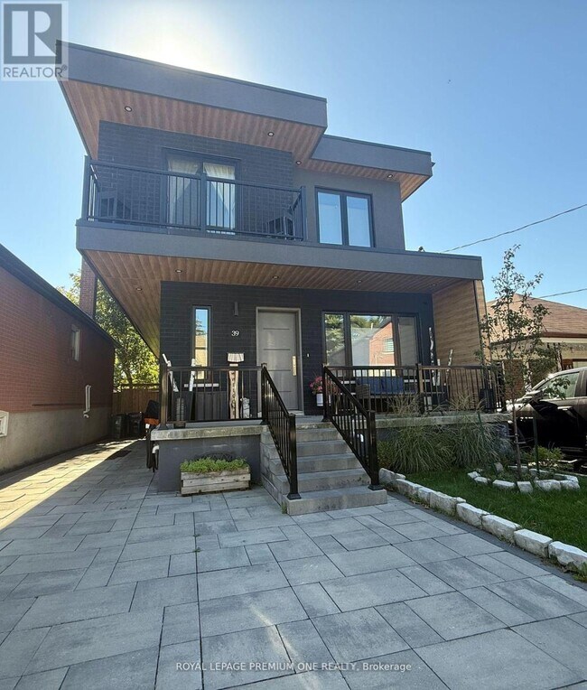 property at 39 Lonborough Ave
