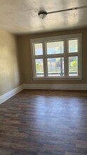 303 Phillips St in New Castle, PA - Building Photo - Building Photo