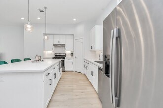 3310 Pease St in Houston, TX - Building Photo - Building Photo