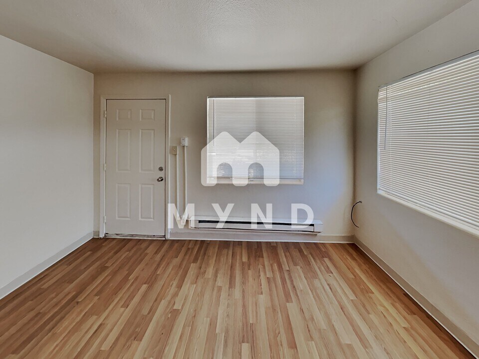 2795 E 4th St in Reno, NV - Building Photo