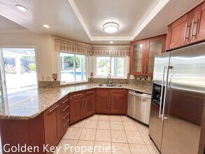 2814 Levante St in Carlsbad, CA - Building Photo - Building Photo