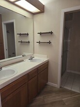 1315 Hawthorne Ct in Dixon, CA - Building Photo - Building Photo