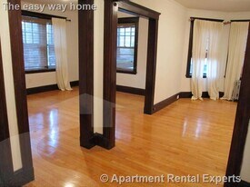 14 Centre St, Unit #1 in Cambridge, MA - Building Photo