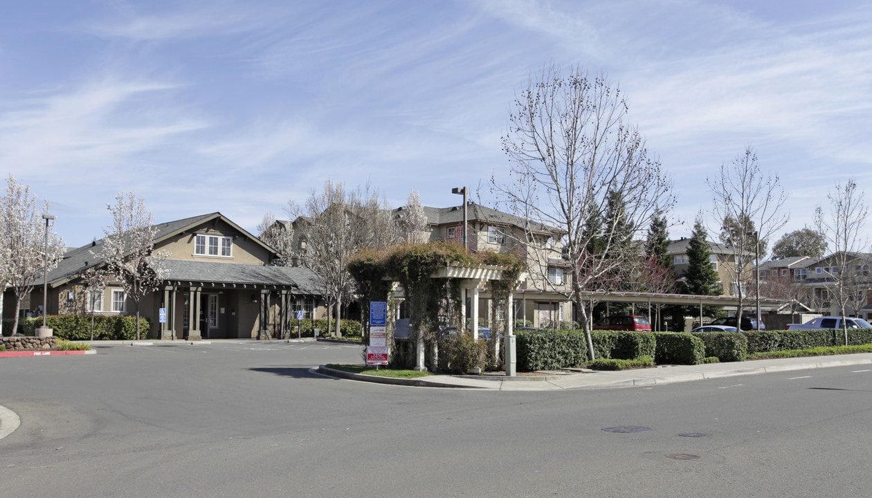 The Silverado Creek Apartments in Napa, CA - Building Photo