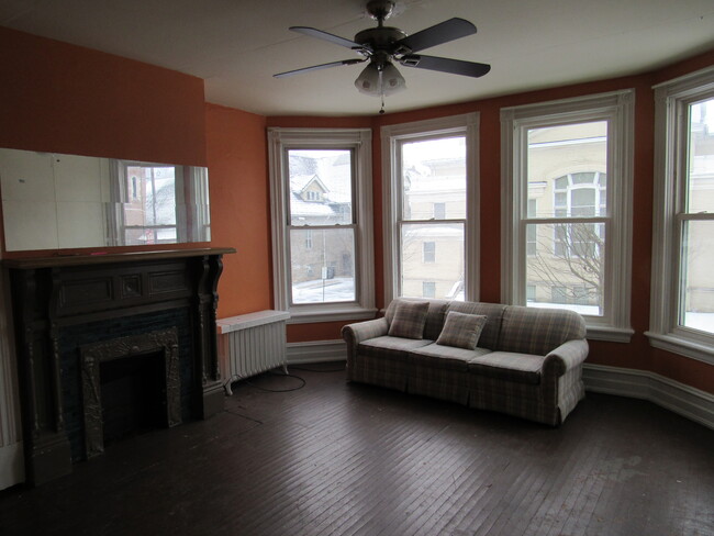 436 Park Ave, Unit 2