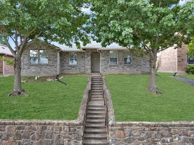 1516 Lone Star Ct in Mesquite, TX - Building Photo - Building Photo