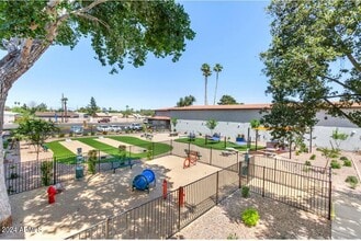 4903 W Thomas Rd in Phoenix, AZ - Building Photo - Building Photo
