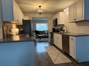 206 Kissane Ave in Brighton, MI - Building Photo - Building Photo