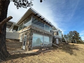 1559 S Lininger Dr in Golden, CO - Building Photo
